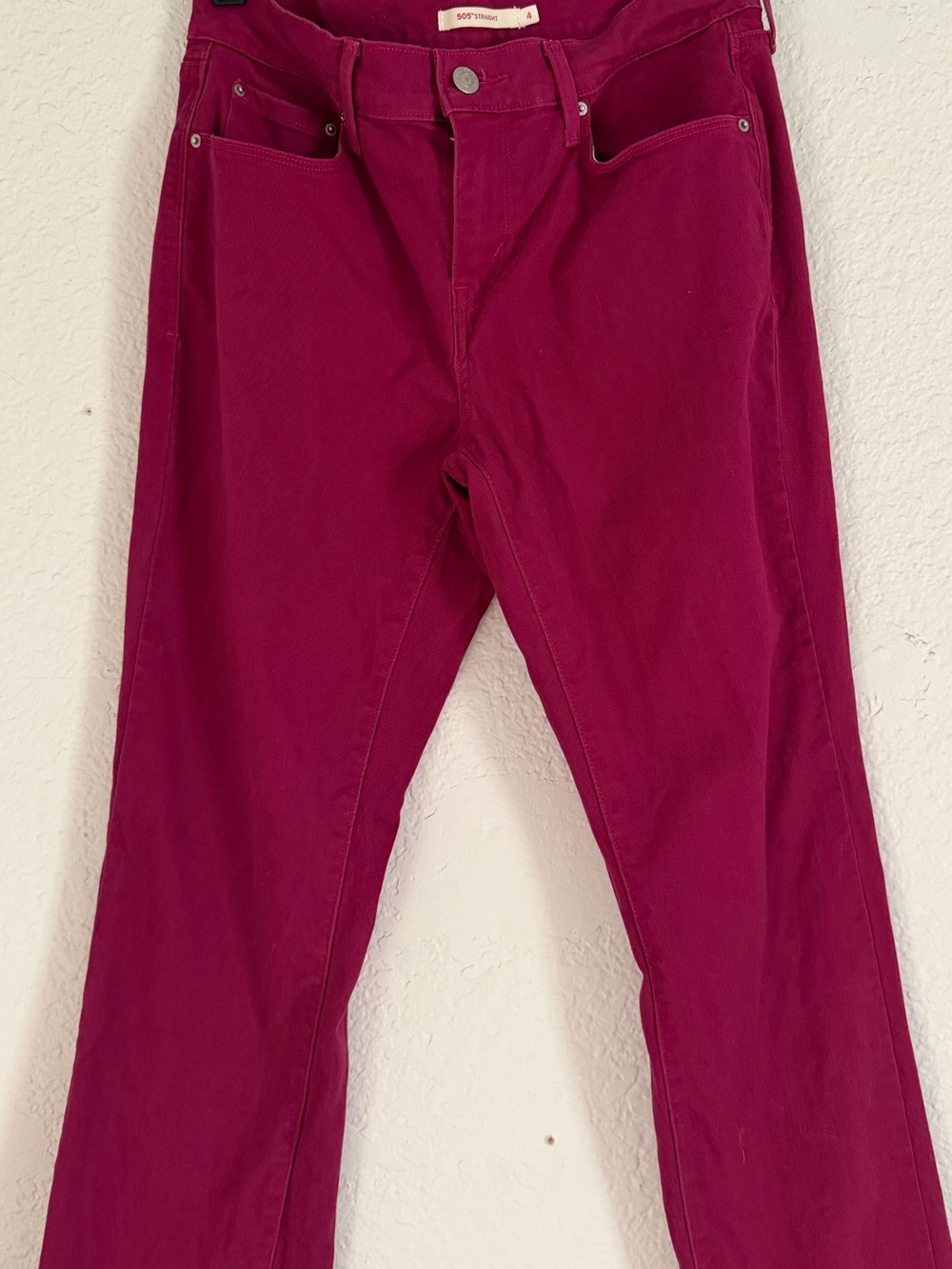Levi’s 505 Straight Leg Jeans Women’s Size 4 Pink Magenta 30” Inseam